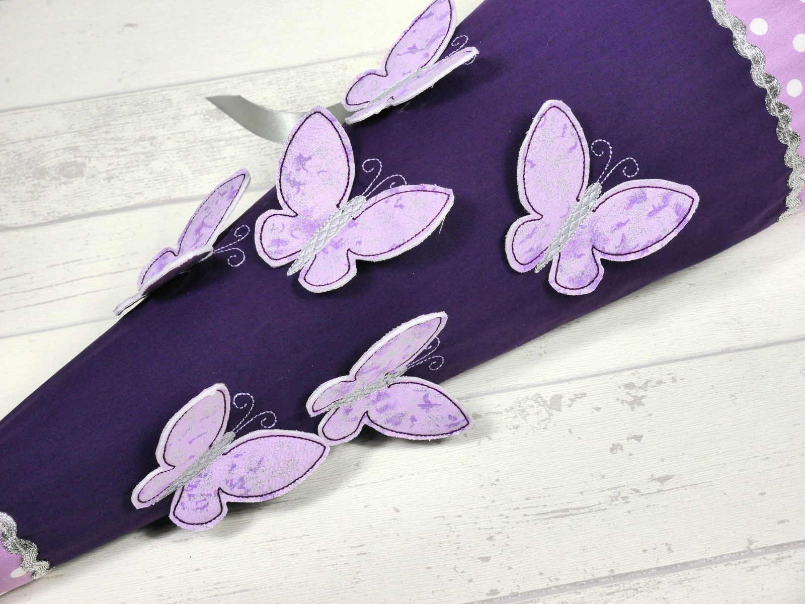 Schultüte Schmetterling lila aus Stoff flieder mit Name personalisiert 8