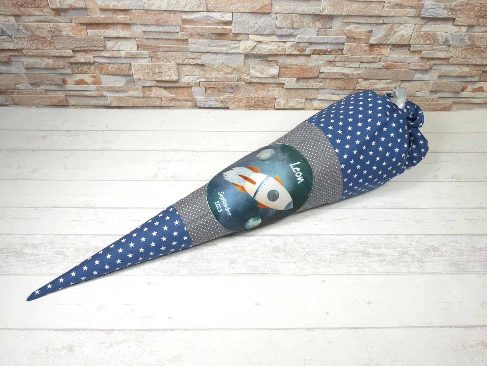 Schultüte aus Stoff mit Name Rakete Zuckertüte Astronaut 70cm oder 85cm Space 2