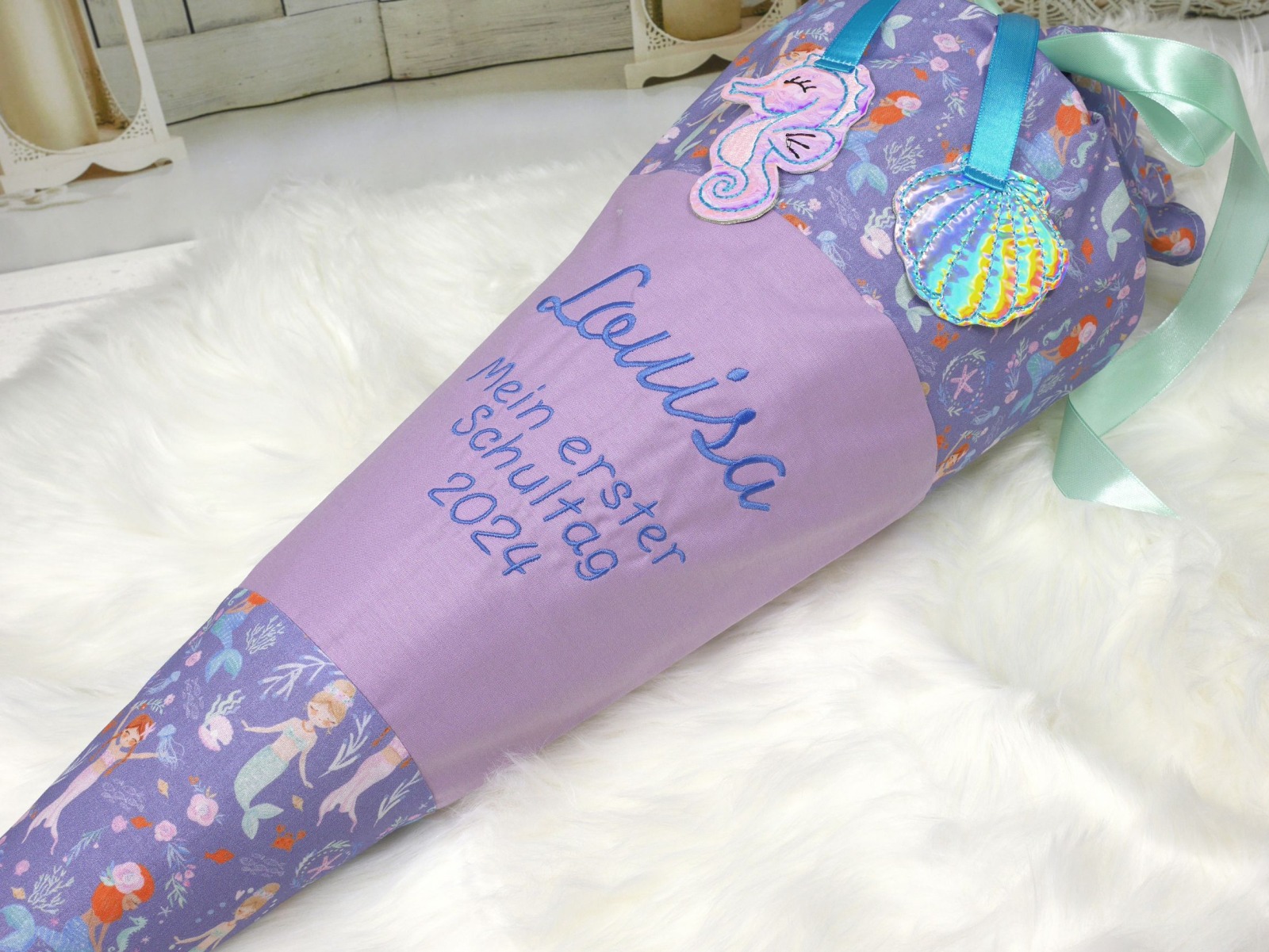 Schultüte aus Stoff flieder Meerjungfrau lila Zuckertüte Mermaid mit Anhänger 3