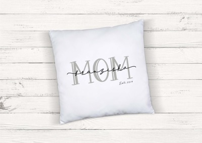 Kissen Mom personalisiert mit Name und Geburtsjahr des Kindes