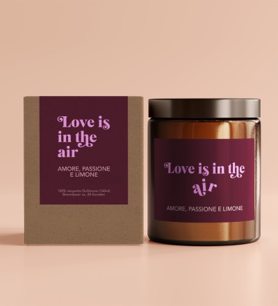Duftkerze Love is in the air - LOVE COLLECTION - Nachhaltige Duftkerze aus 100 recycled organic wax