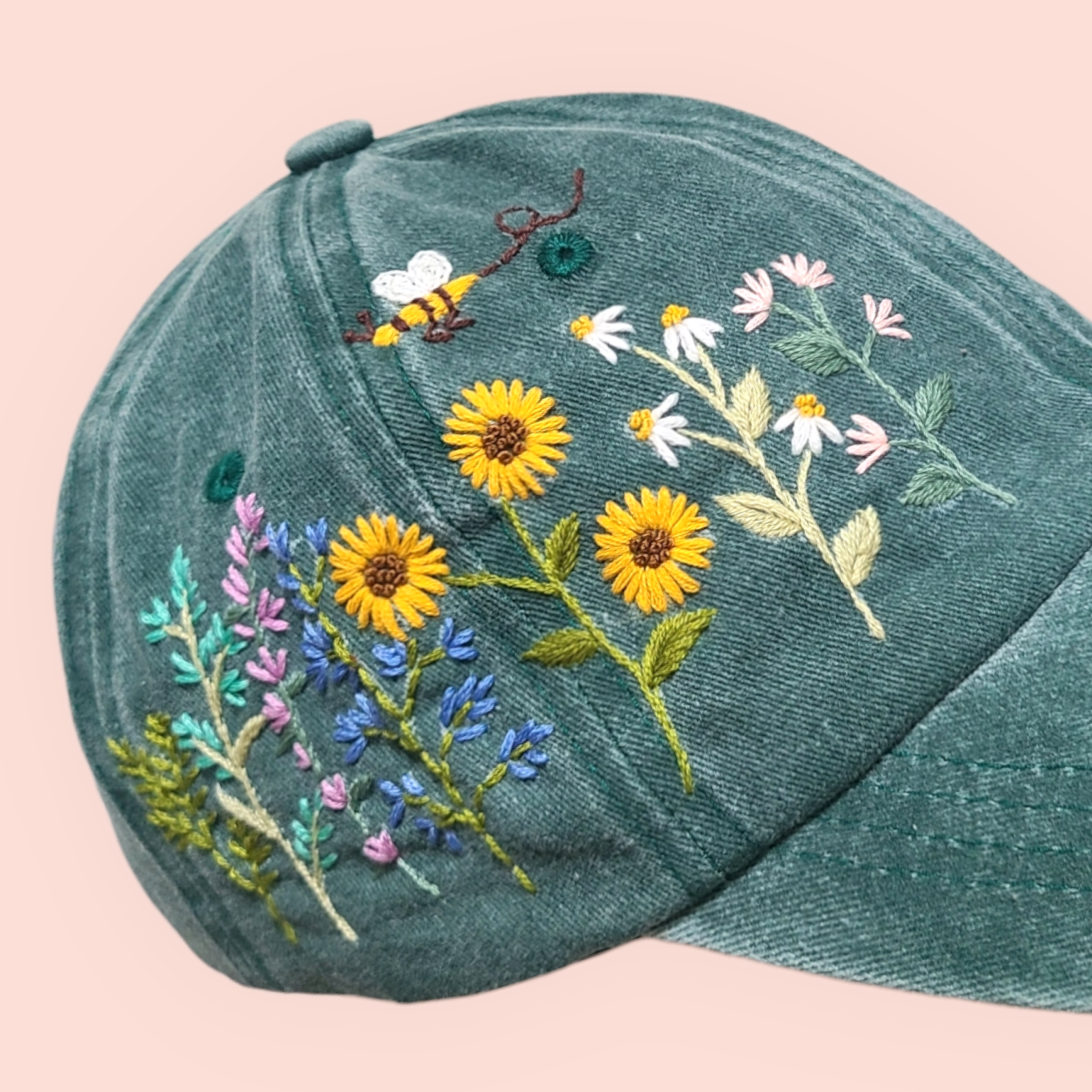 Baseball cap with hand-embroidered sunflower 2