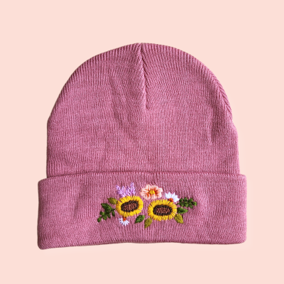 Handbestickte Beanie Sonnenblumen