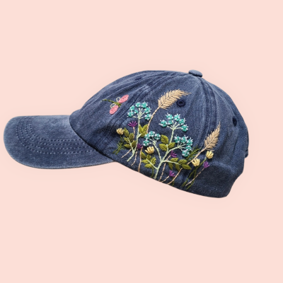Baseball cap with hand-embroidered wild flowers