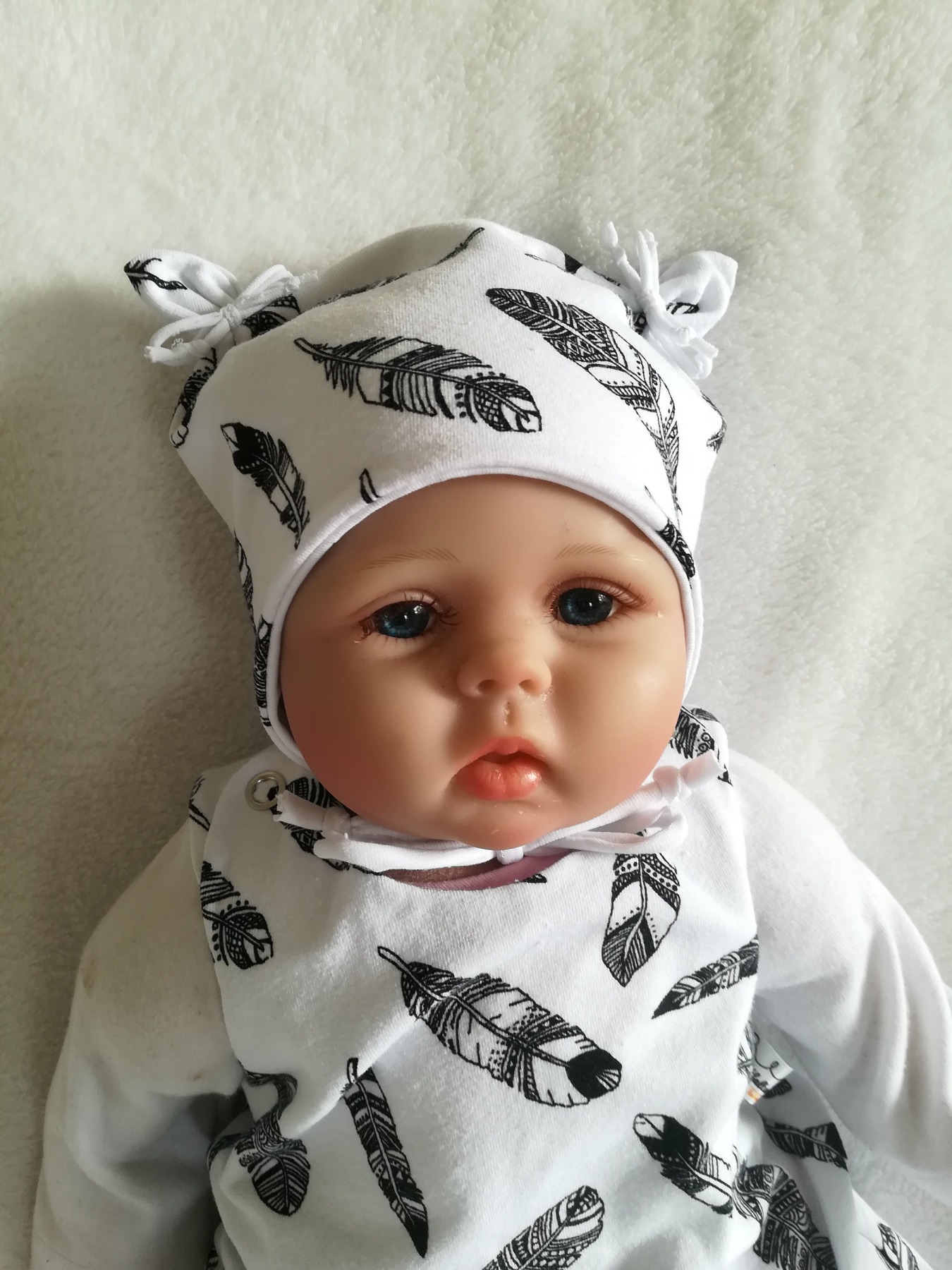 Ohrenmütze Baby Kind mit und ohne Bindebänder Mütze mit Ohren Federn schwarz weiß Kopfumfang 35 - 52cm Babymütze Bindemütze 4