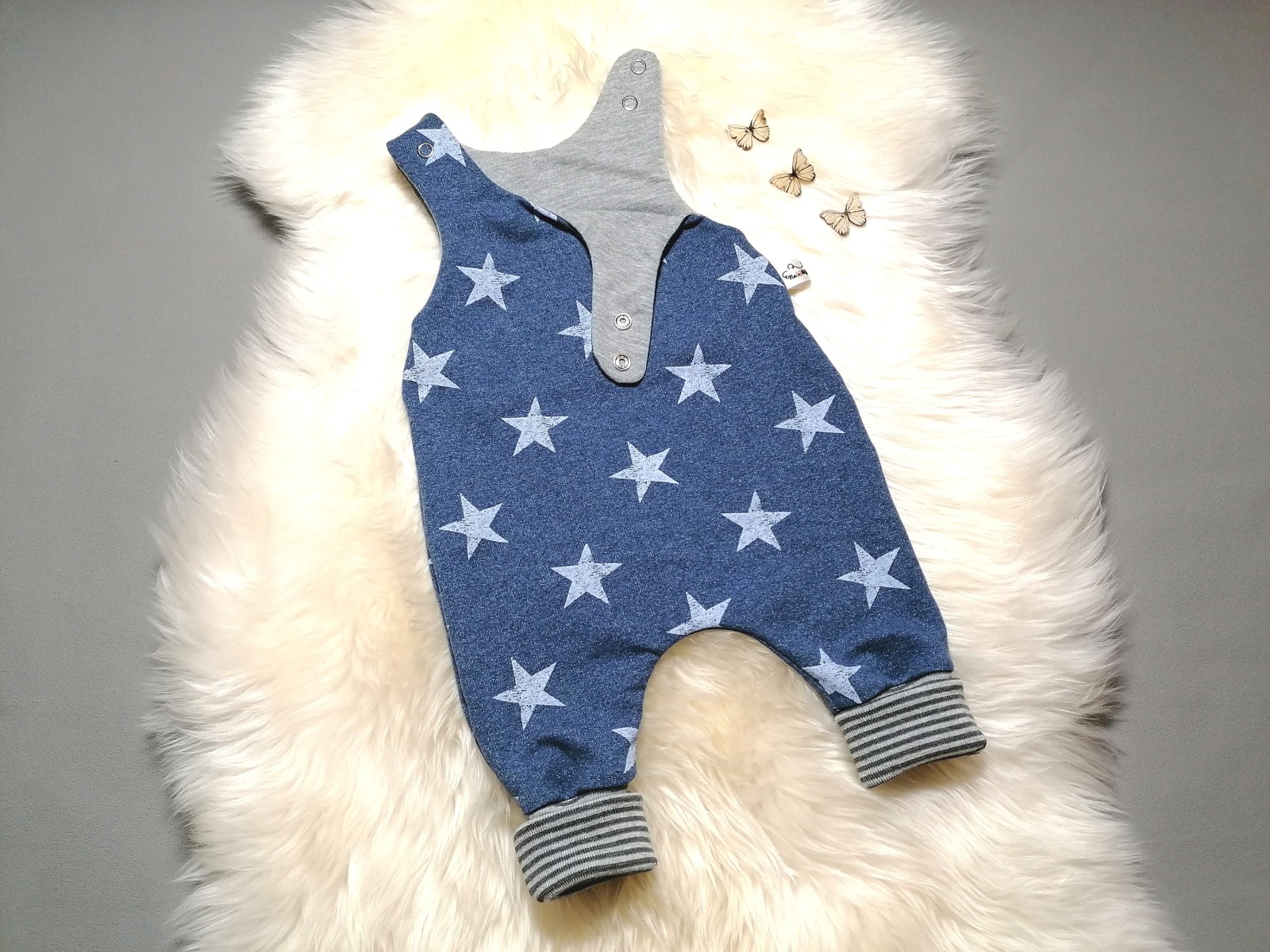 Strampler Latzhose Romper Spieler Baby Junge Vintage Sterne blau grau in Größe 50 bis 80 Einteiler für Babys 5