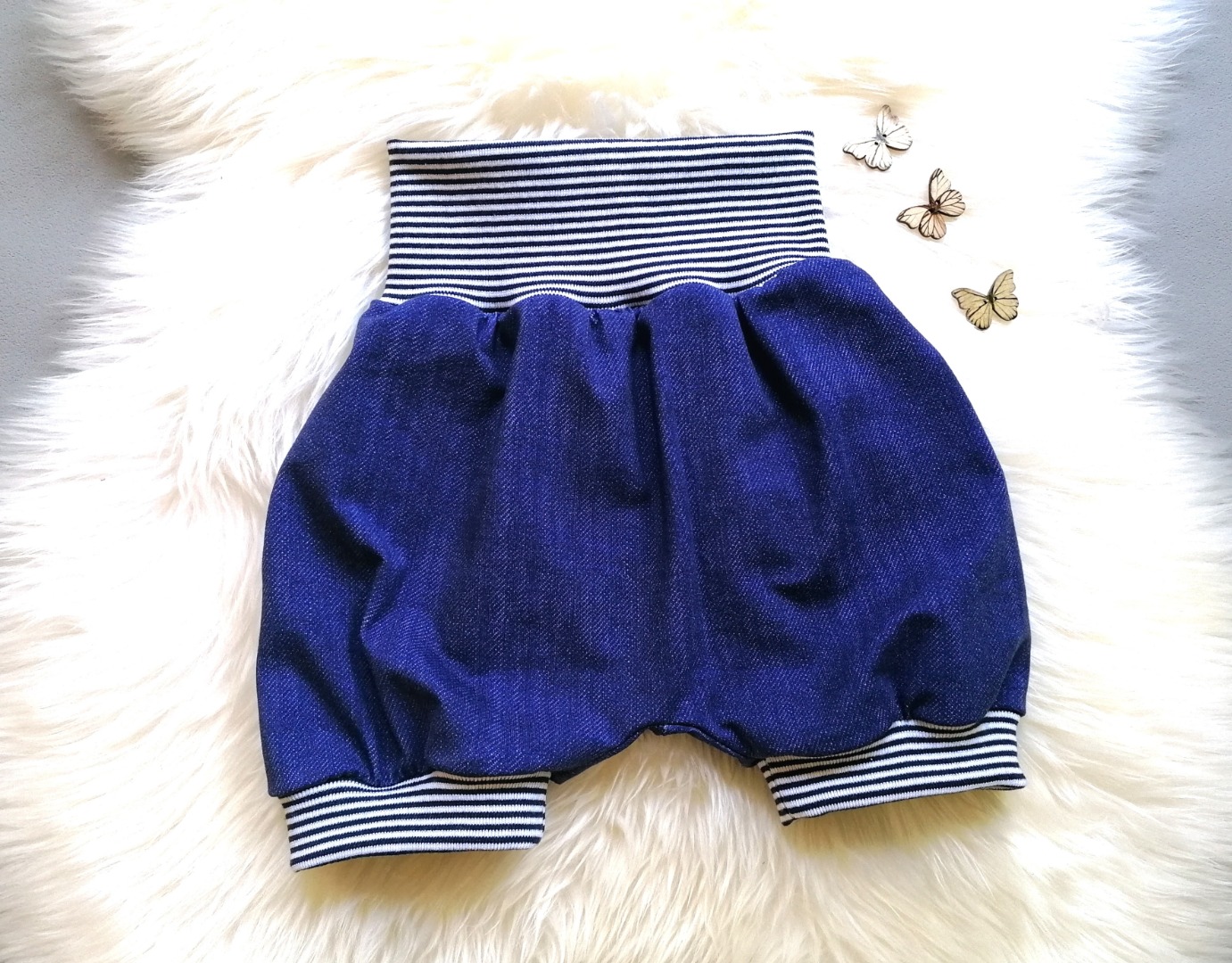 Baby Kind kurze Pumphose aus Jersey in Jeansoptik blau in Wunschgröße erhältlich Größe 56-116 mitwachsende Sommerhose