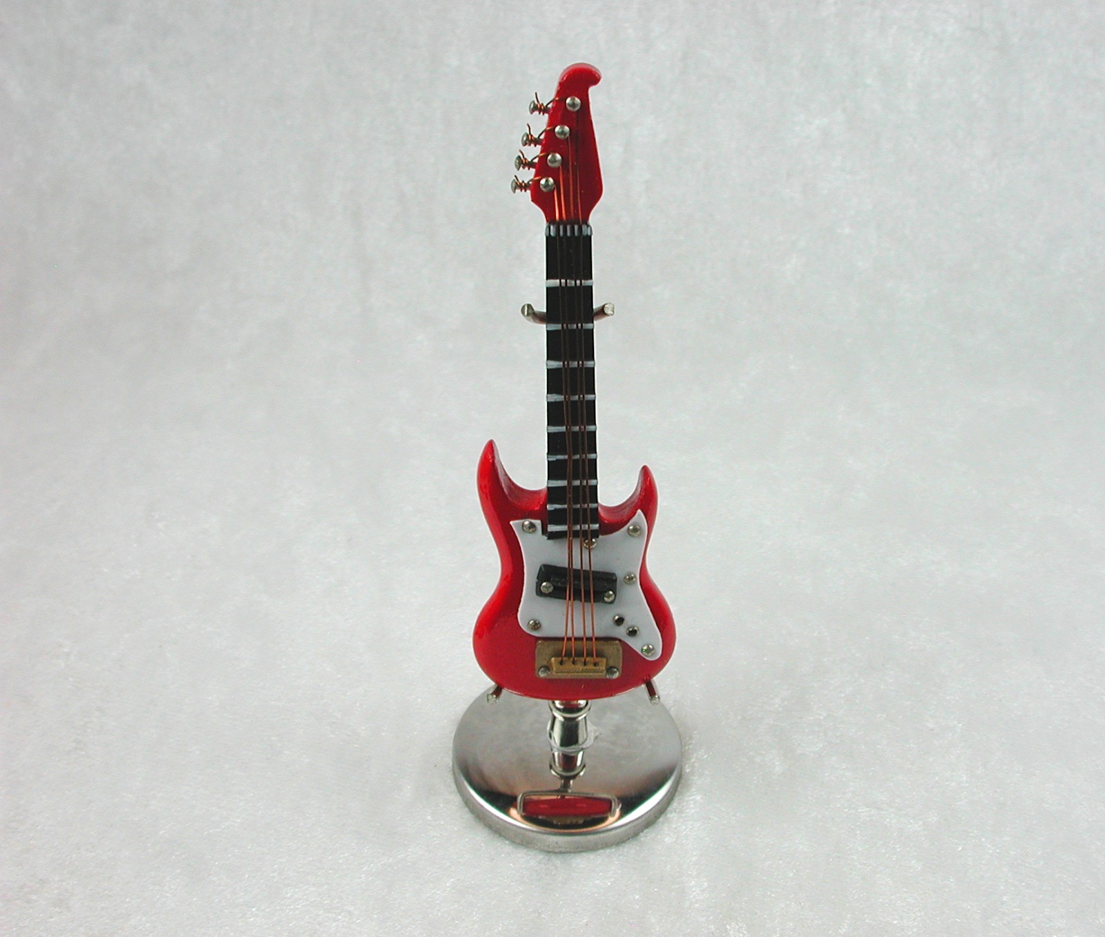 E-Gitarre rot in Miniatur 1:12