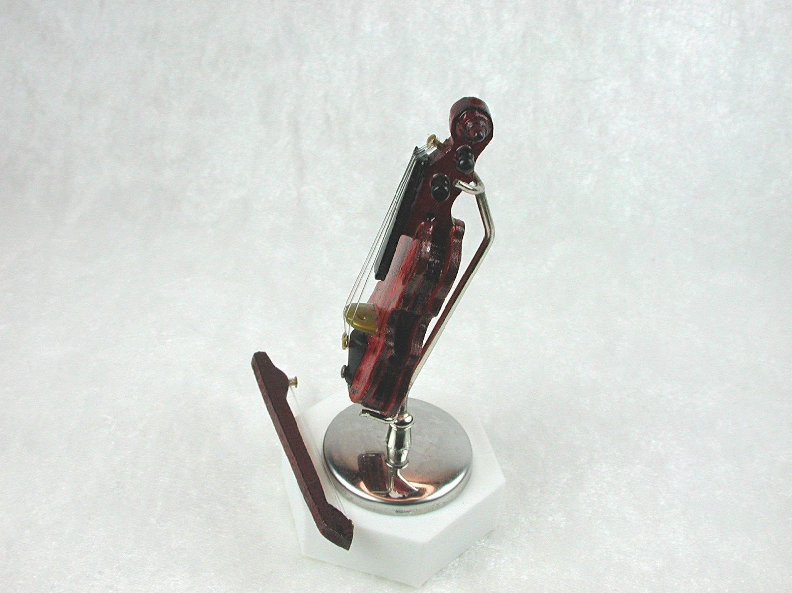 Geige Musikinstrument Violine in Miniatur 1zu12 3