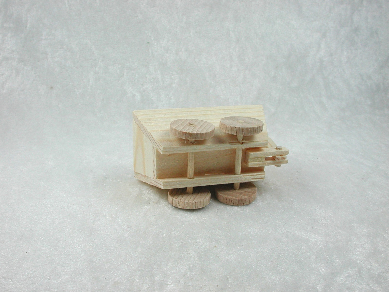 Holzwagen, Handwagen, Handkarre in Miniatur für das Puppenhaus 4