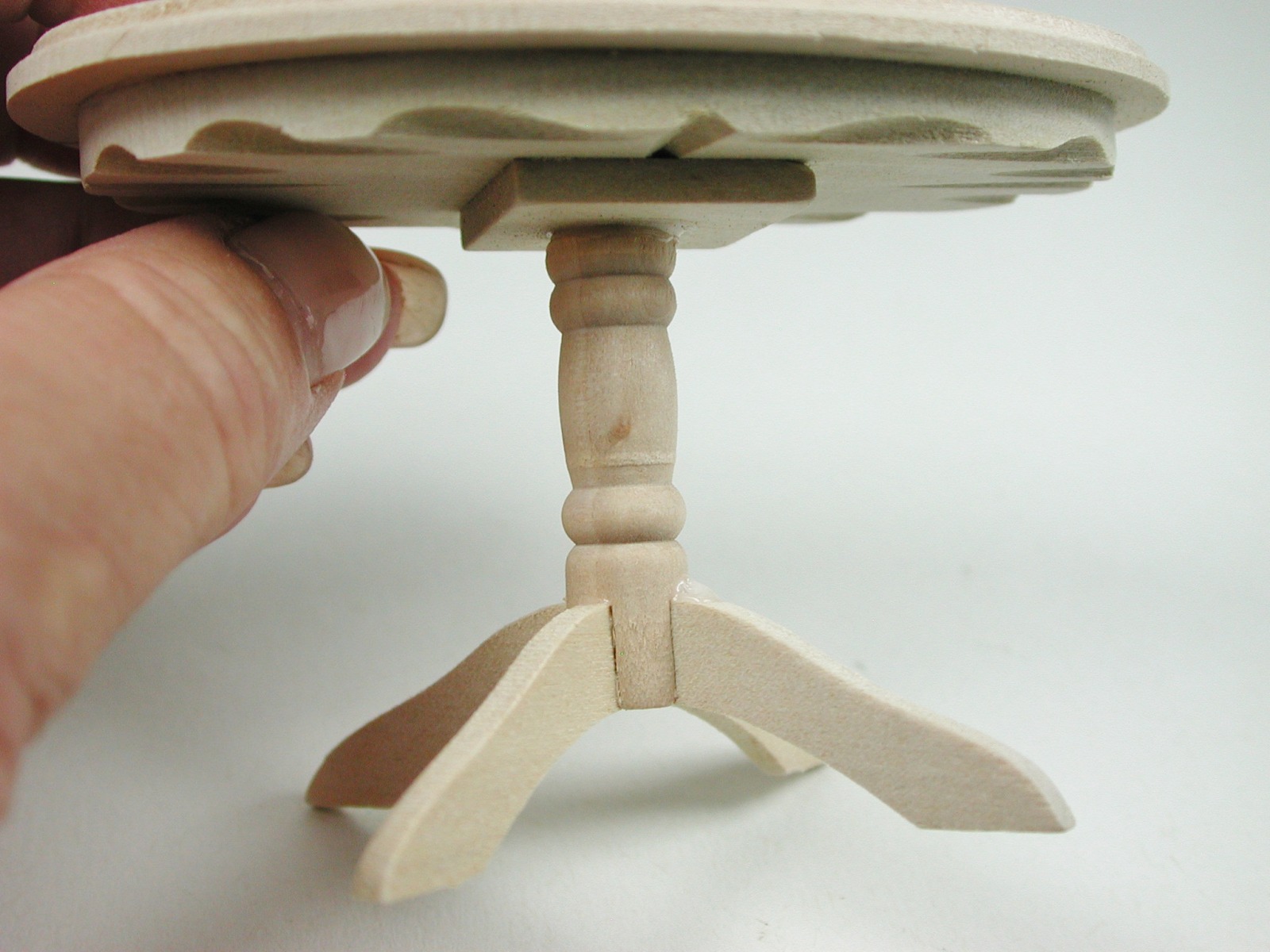 Tisch Oval 1:12 Miniatur 5