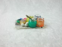 Eier färben, eine kleine Szene in Miniatur für die Puppenstube 6