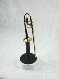 Gold Posaune Musikinstrument in Miniatur 1:12 3