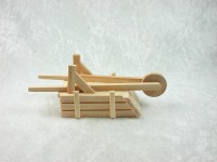 Schubkarre aus Holz in Miniatur für das Puppenhaus 6