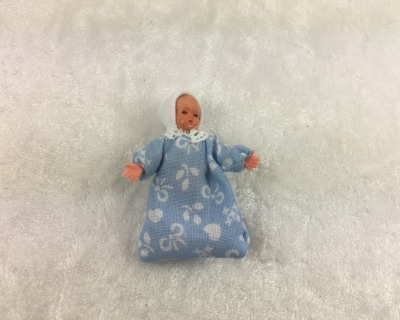 Baby im Schlafsack 4,5 cm