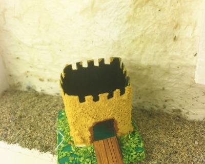 Burg fürs Kinderzimmer in Miniatur 1:12,