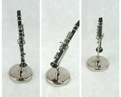 Klarinette in Miniatur 1.12 Blasinstrument - Puppenhauszubehör, Puppenstubenzubehör,