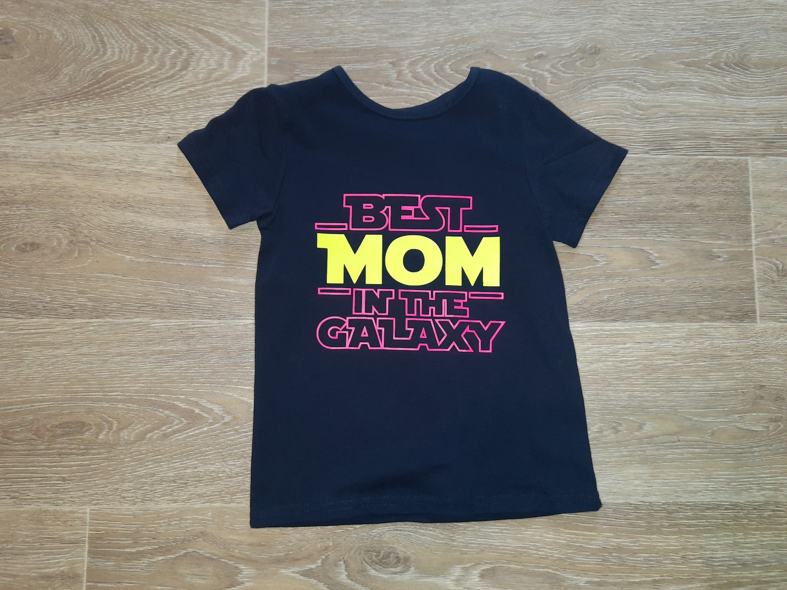 Second Hand T-Shirt Gr. 110 Best MOM in the Galaxy