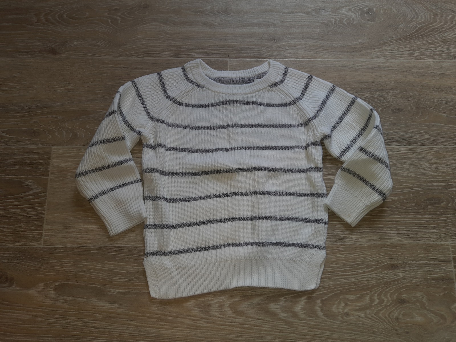 Second Hand dicker Pullover Gr. 104 C&amp;A