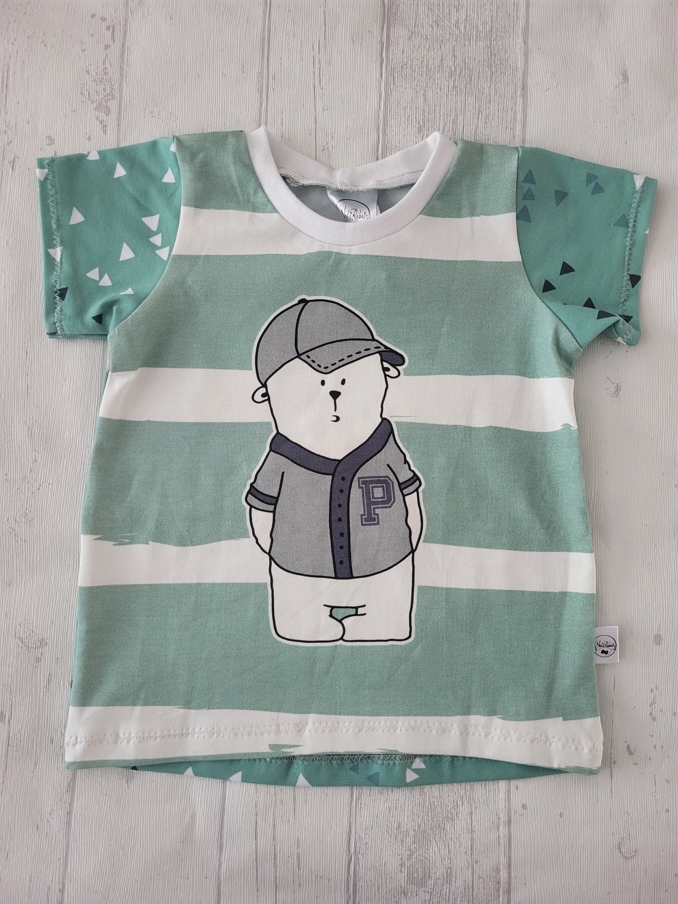 Sofortkauf Handmade T-Shirt kurzarm Bär mint Gr. 92 von NahtRabatz