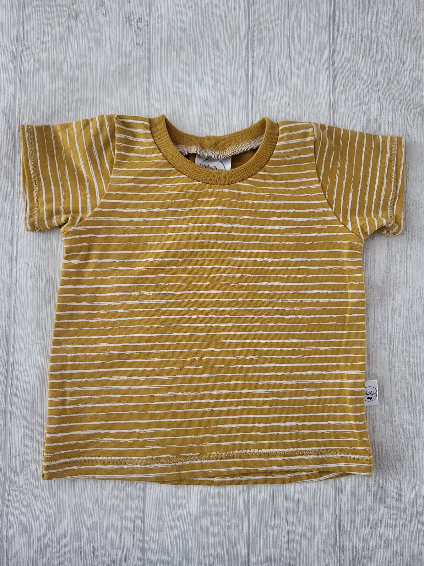 Sofortkauf Handmade T-Shirt kurzarm Streifen senf Gr. 68 von NahtRabatz