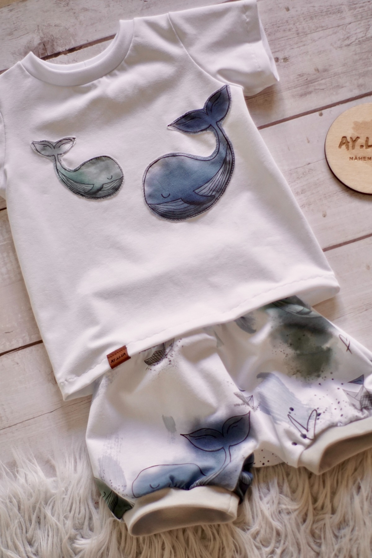 Sofortkauf Handmade Set T-Shirt und kurze Pumphose Wal Gr 80 aylica - Nähen ist Liebe 2