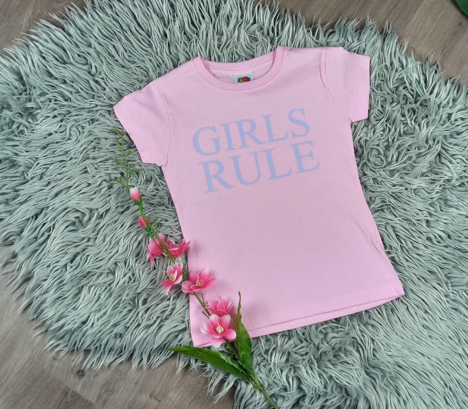 Kauf auf Bestellung bedrucktes T-Shirt light pink für Mädchen Girls Rule Gr 104-116