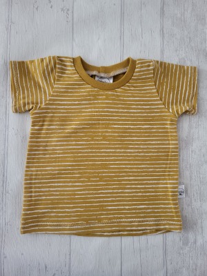 Sofortkauf Handmade T-Shirt kurzarm Streifen senf Gr. 68 von NahtRabatz - handgefertigtes T-Shirt