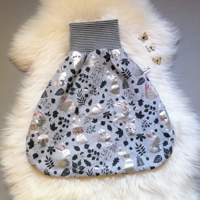Sofortkauf Handmade Strampelsack Hasen und Mäuse Silber Gr 50/56 Nachtfalter-kreativ - Handmade Schlafsack für Babys