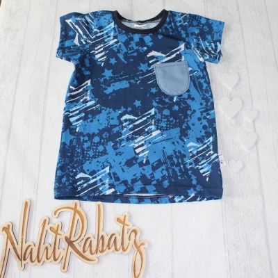 Sofortkauf Handmade T-Shirt kurzarm Sterne blau Gr 122 von NahtRabatz - handgenähtes T-Shirt für K