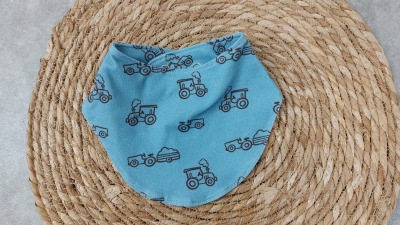 Kauf auf Bestellung Handmade Lätzchen Traktoren Gr.: bis 6 Monate von Johannas Nähkästchen -