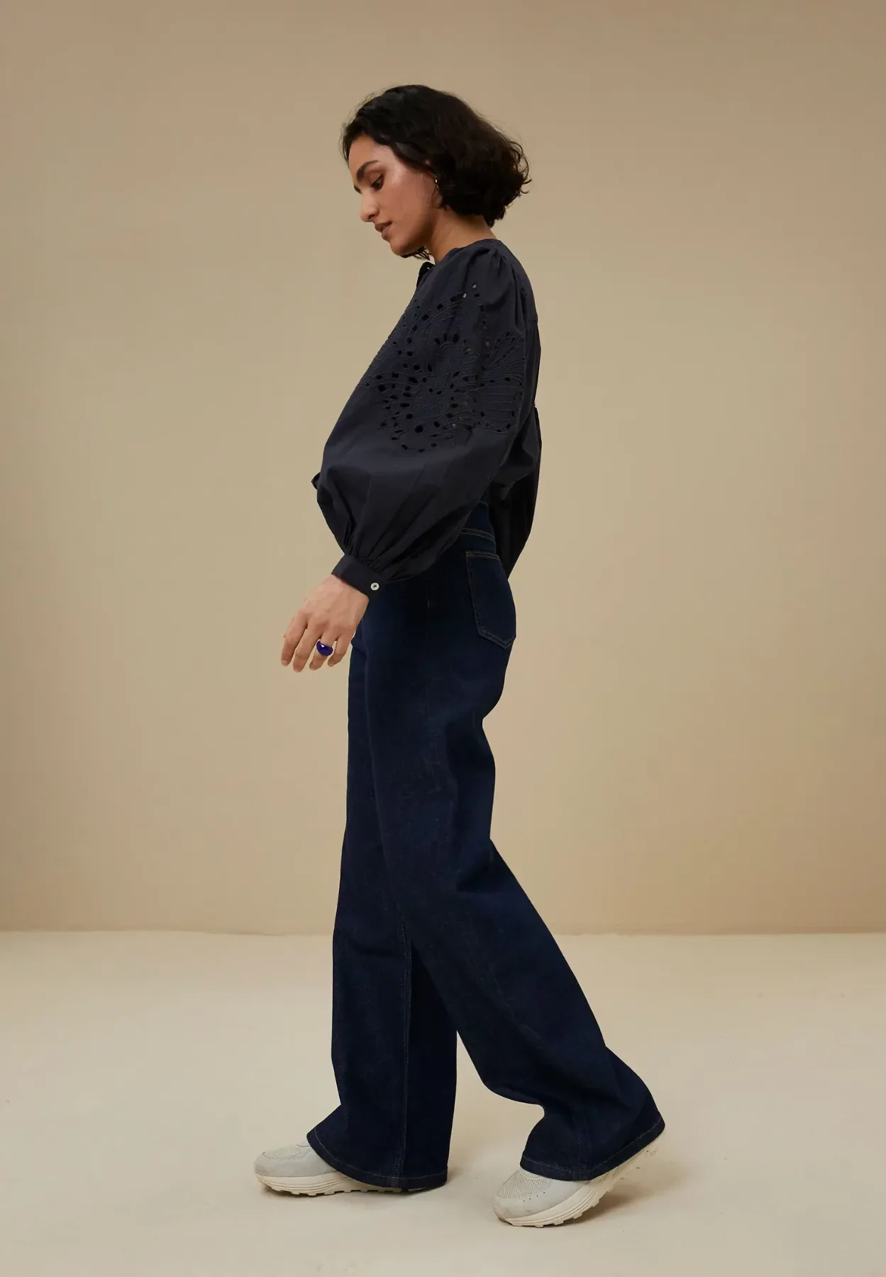 by-bar amsterdam - rikki embroidery blouse - midnight 2