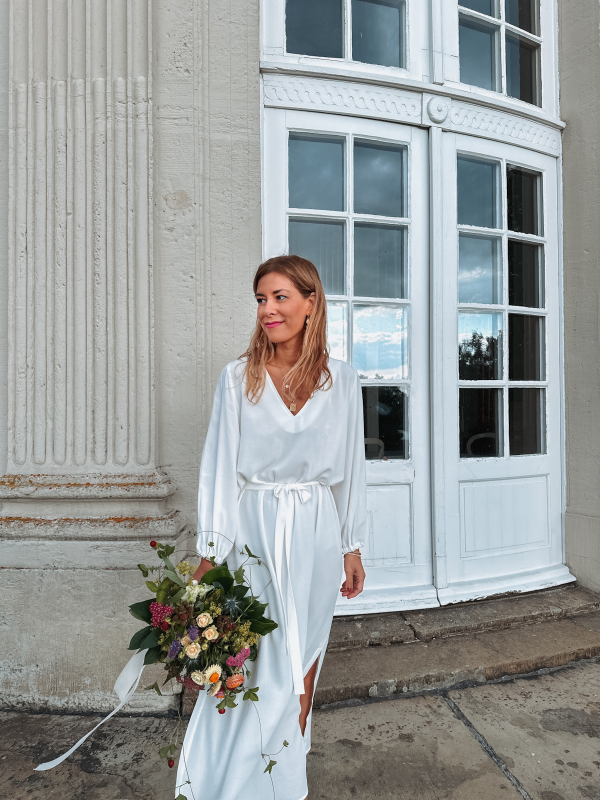 MIO ANIMO P U R E AEYA DRESS Crepe White