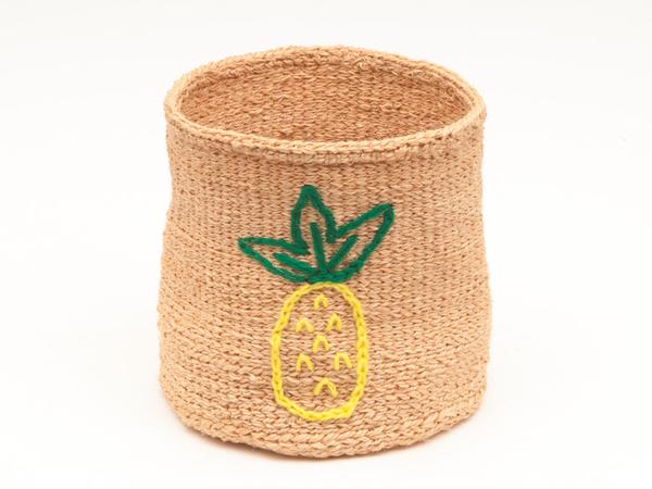 PINEAPPLE: Fruit Motif Embroidered Woven Storage Basket 2