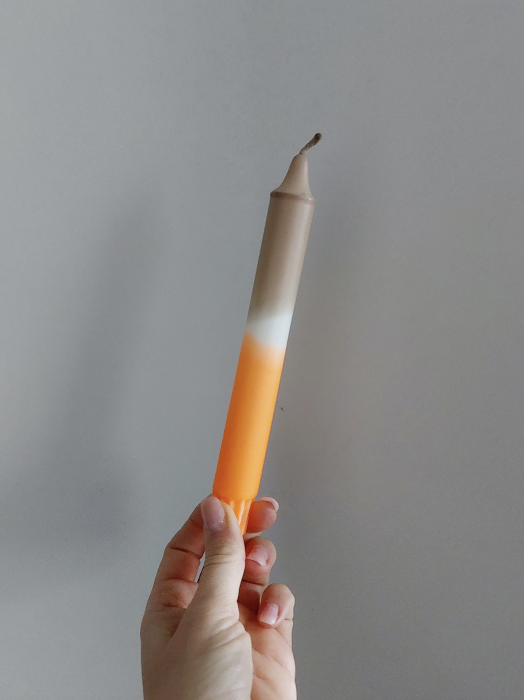 B. K. UNIQUE ARTS - Kerze groß - Schlamm/Orange