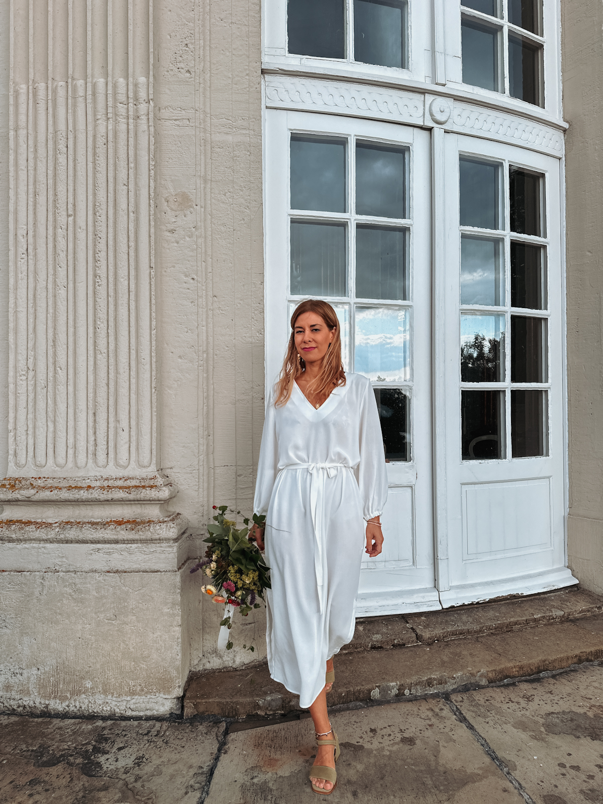 MIO ANIMO P U R E AEYA DRESS Crepe White 3