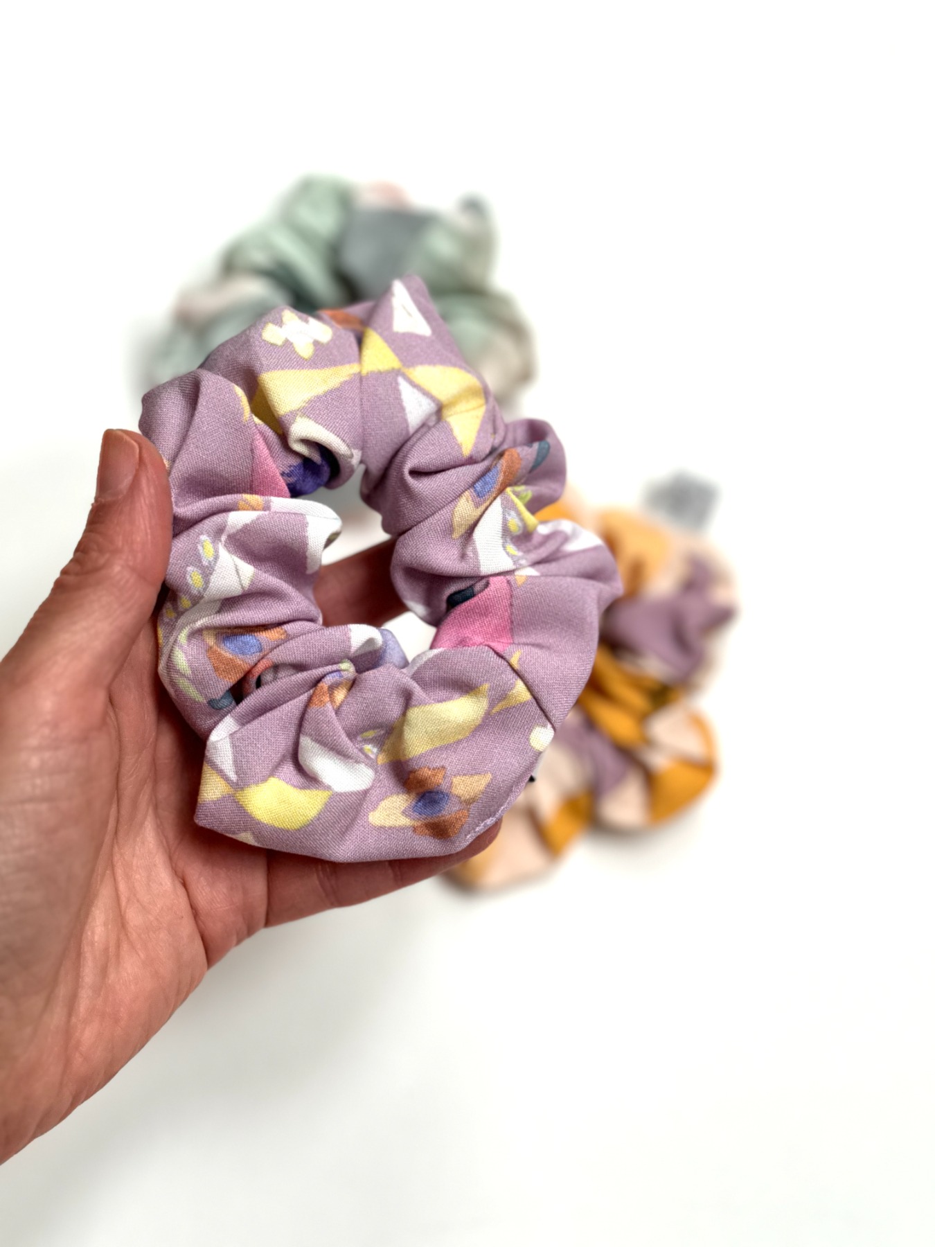 MIO ANIMO Scrunchie Magical Summer Collection - verschiedene Farben