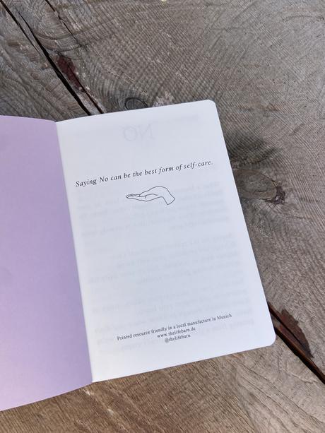 THE LIFE BARN - The No Book lavendel 4