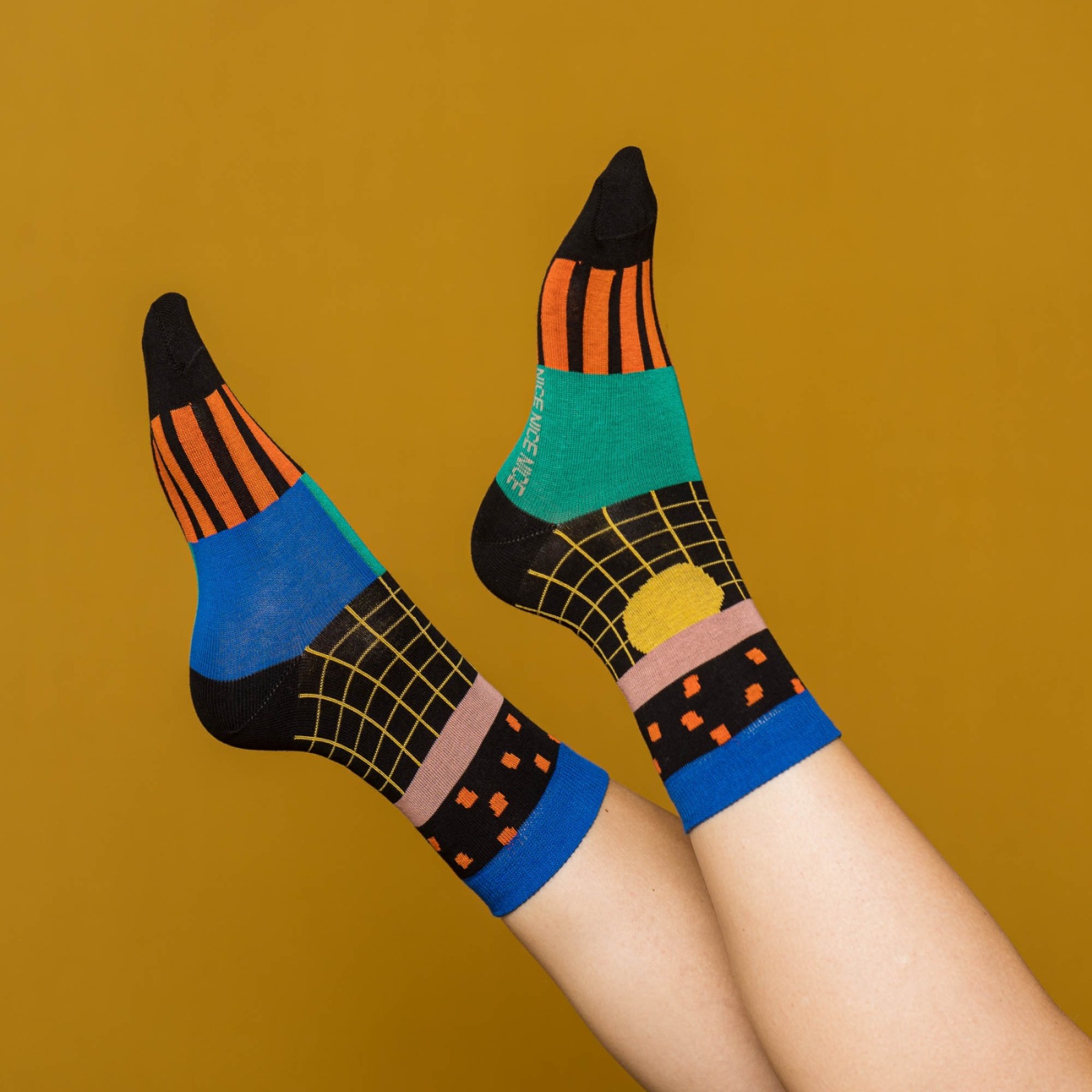 nicenicenice - nice socks pattern black 2