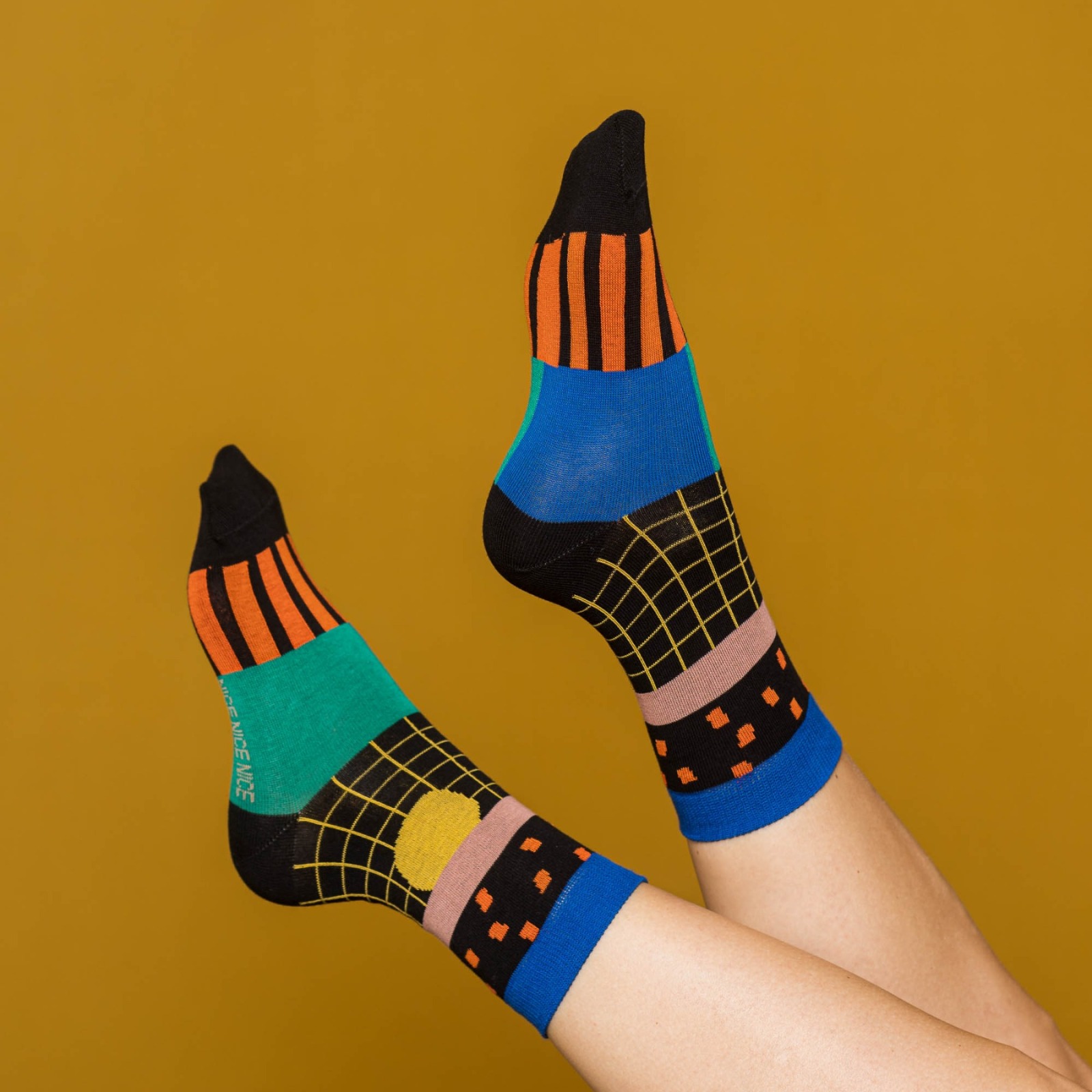 nicenicenice - nice socks pattern black 4