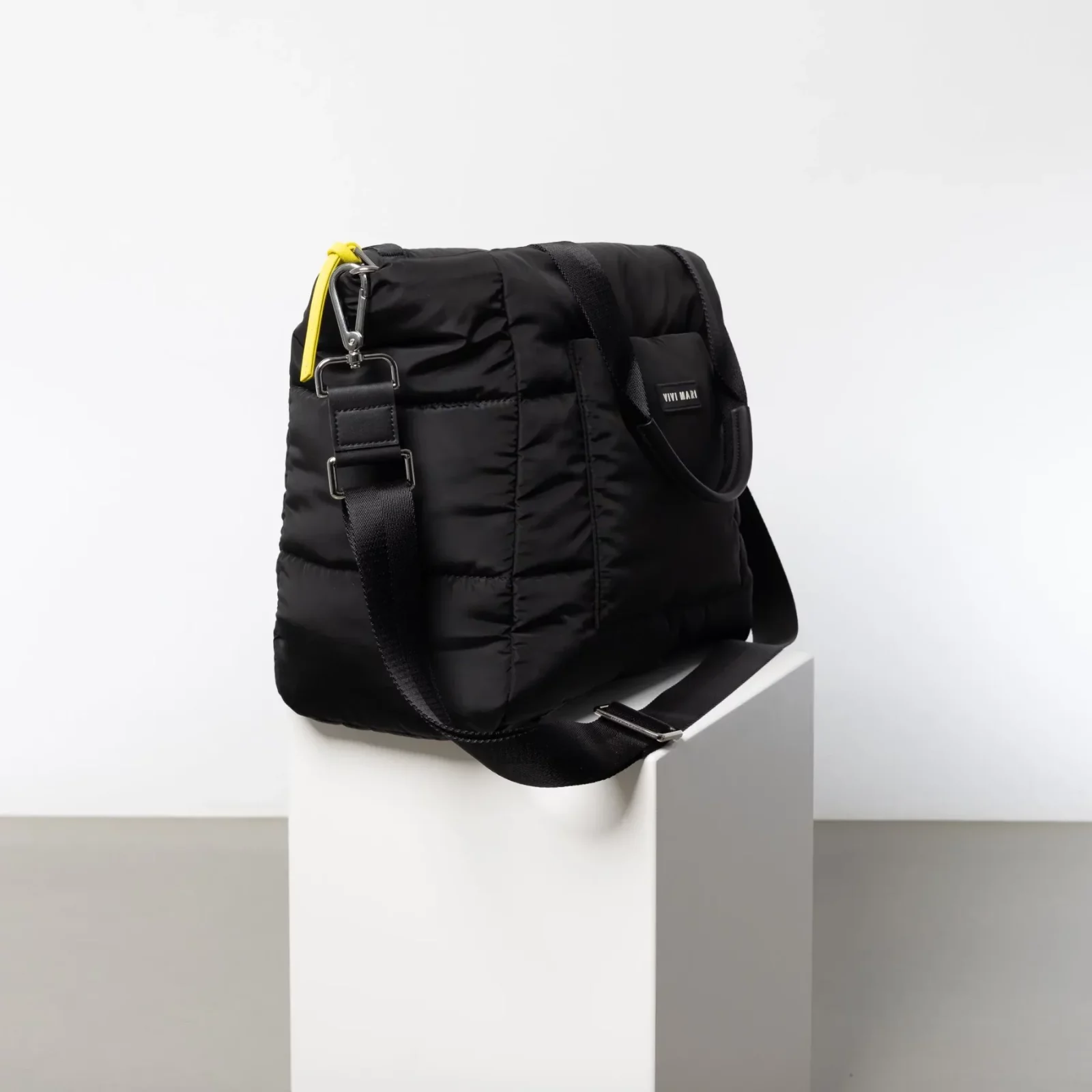 VIVI MARI - padded tote bag medium strap basic woven slim - black 8