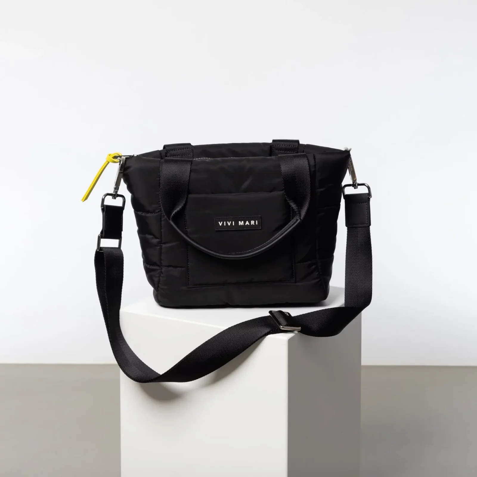 VIVI MARI - padded tote bag small + strap basic woven slim - black