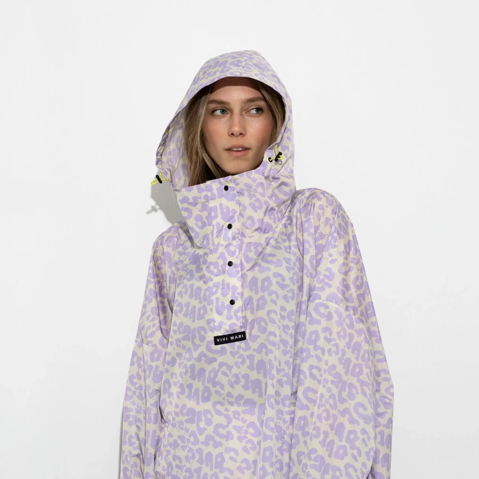 VIVI MARI - Raincoat leo splashes lavender/grey 4