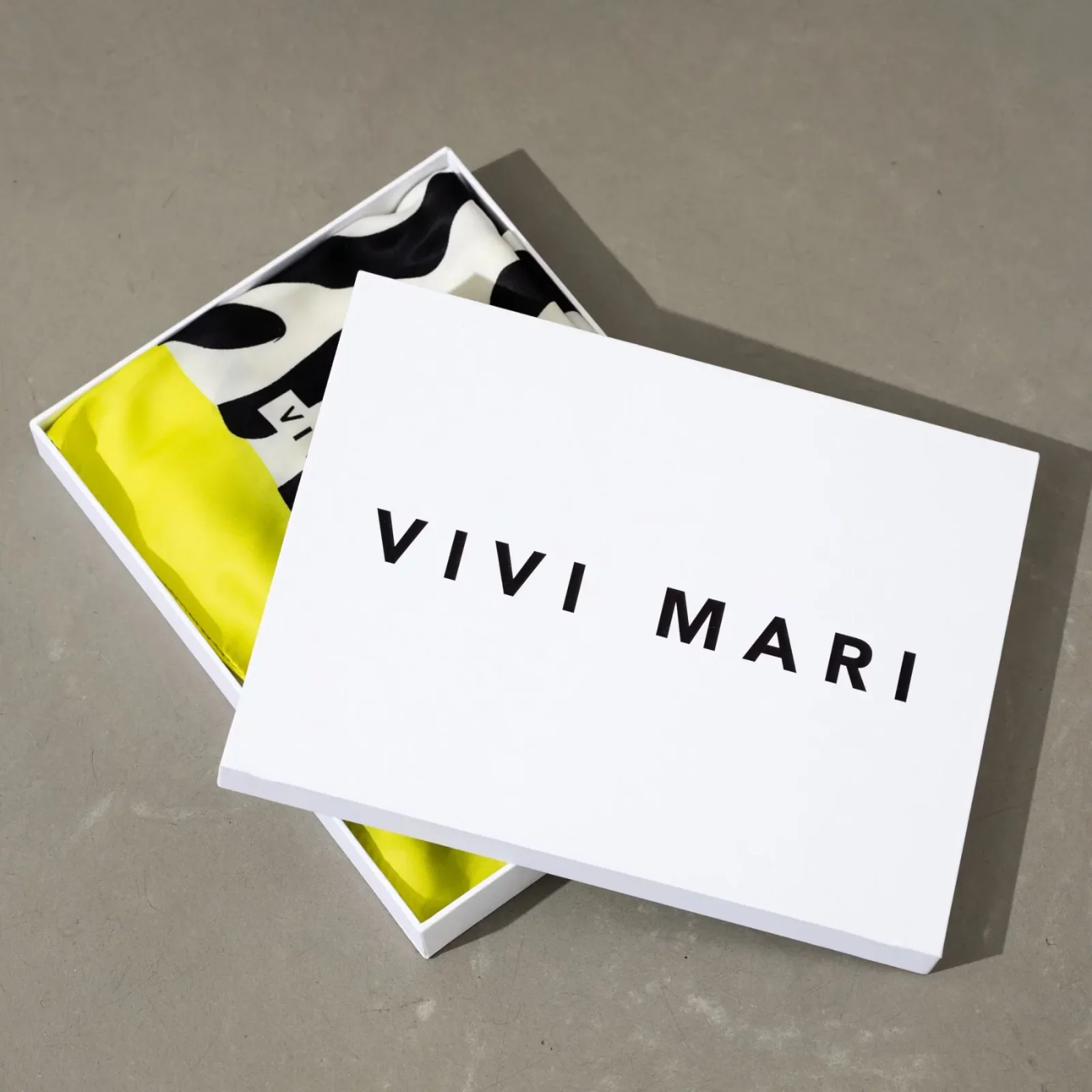 VIVI MARI - Scarf zebra - black/white 8