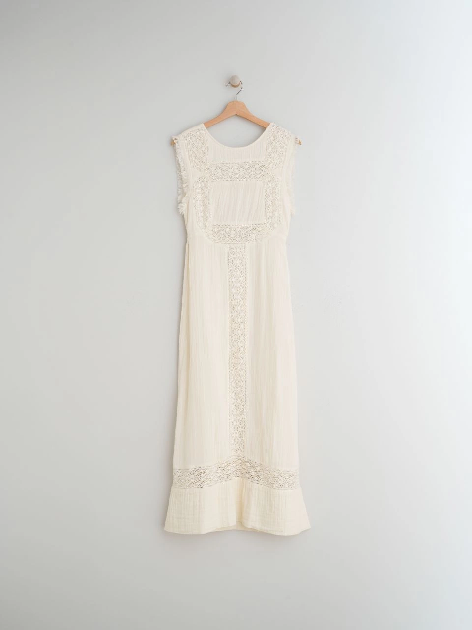 indi&amp;cold - MIDI DRESS IN DOUBLE COTTON GAUZE WITH LACE INSERTS - Ecru 5