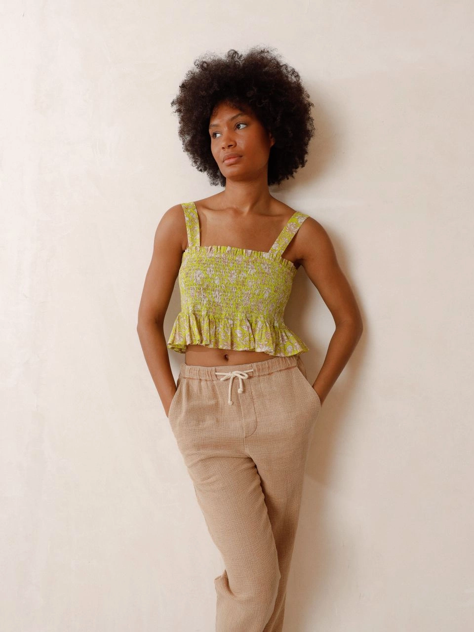 indi&amp;cold - ELASTIC CROP TOP WITH LIBERTY PRINT IN ORGANIC COTTON MUSLIN - Lime