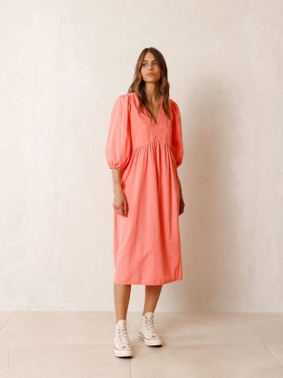 indi&amp;cold - FLOWY BECA DRESS IN GARMENT-DYED COTTON LINEN - Acid Pink 6