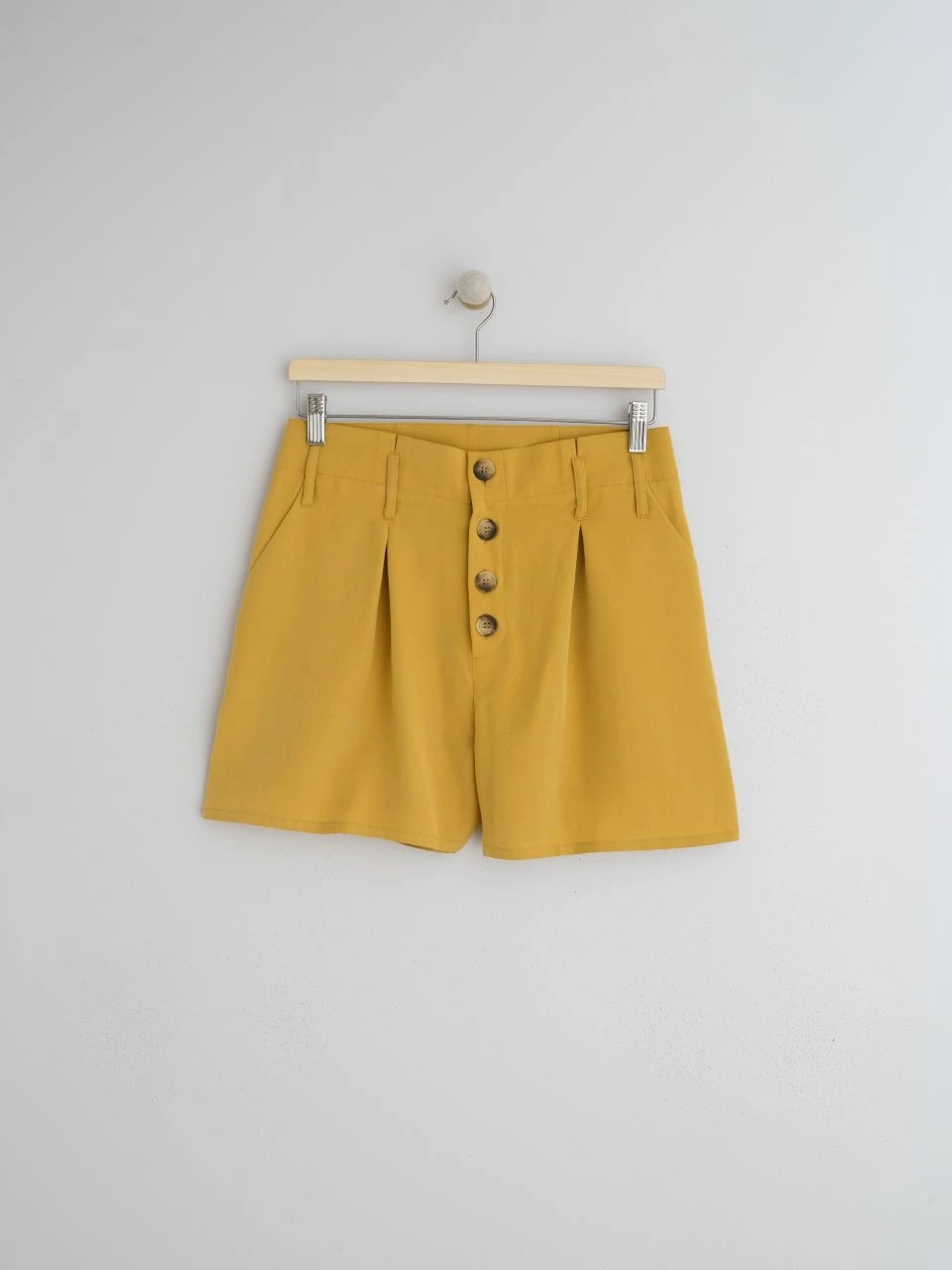indi&amp;cold - CLASSIC PLEATED SHORTS - Amber 6