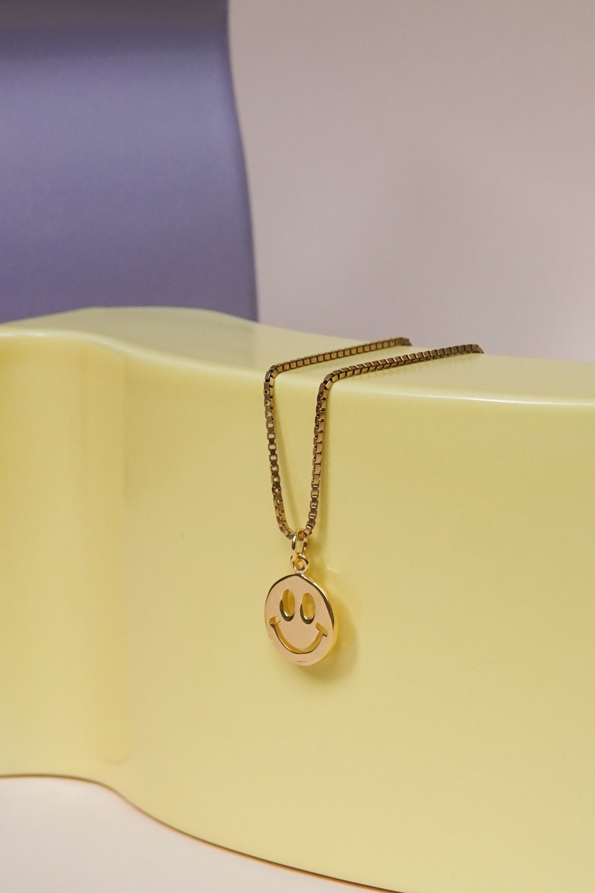wildthings collectables - Smiley necklace gold plated 3