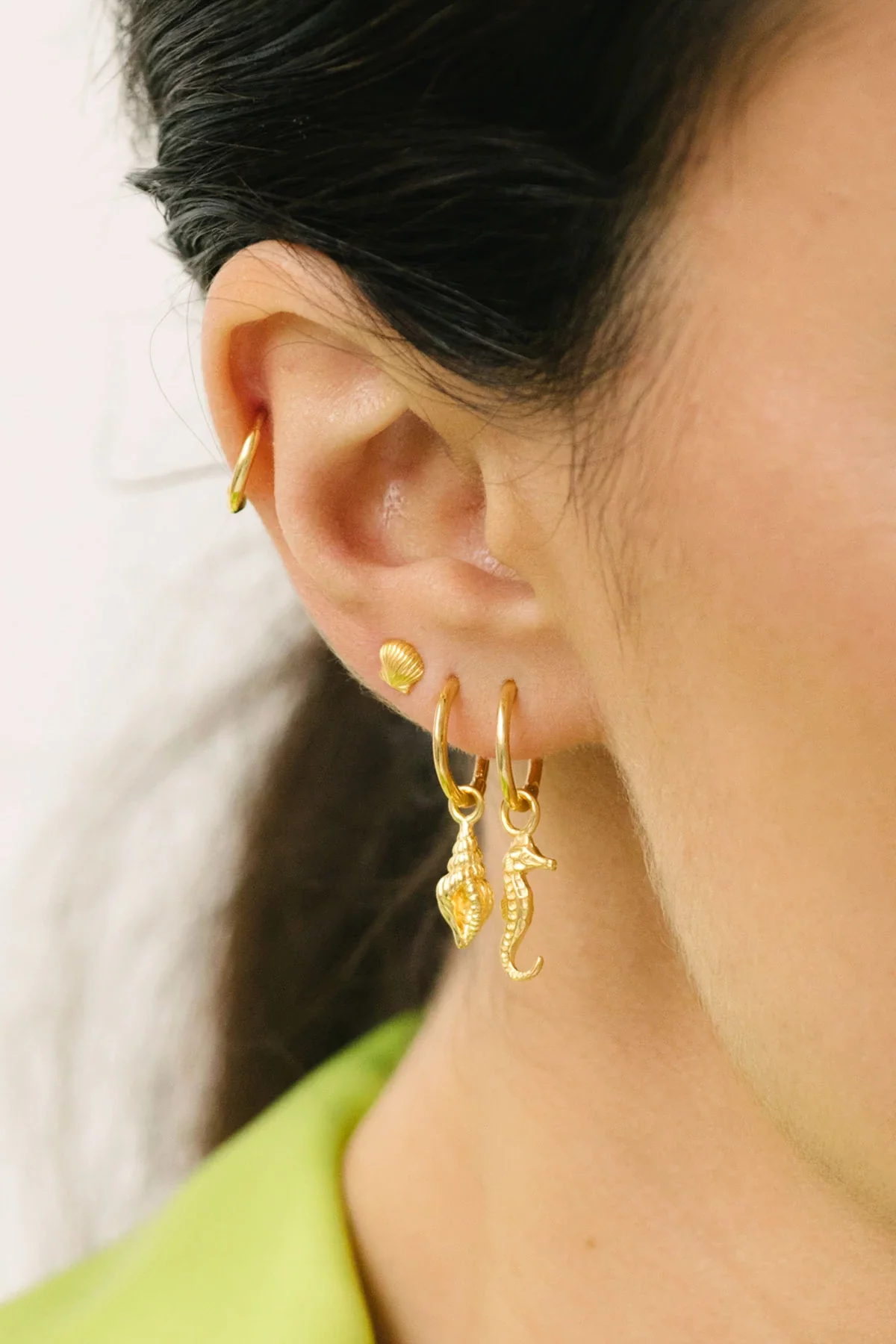 wildthings collectables - Tulip shell earring gold plated 2